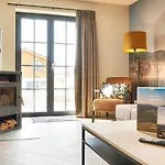Villa Luxury With Sauna, 200 M From The Area *